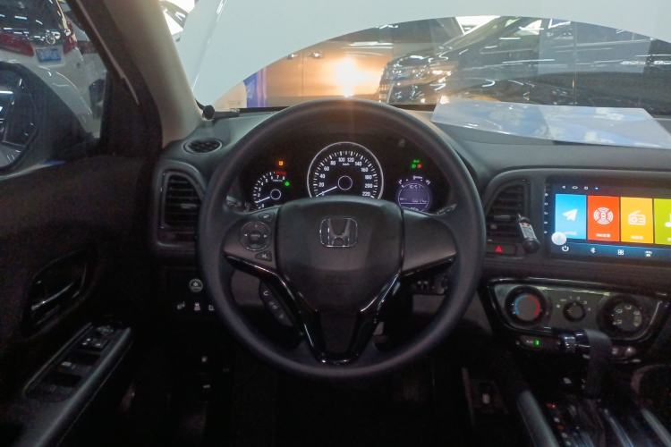 Used Honda Vezel 2020 1.5L CVT Pioneer Edition
