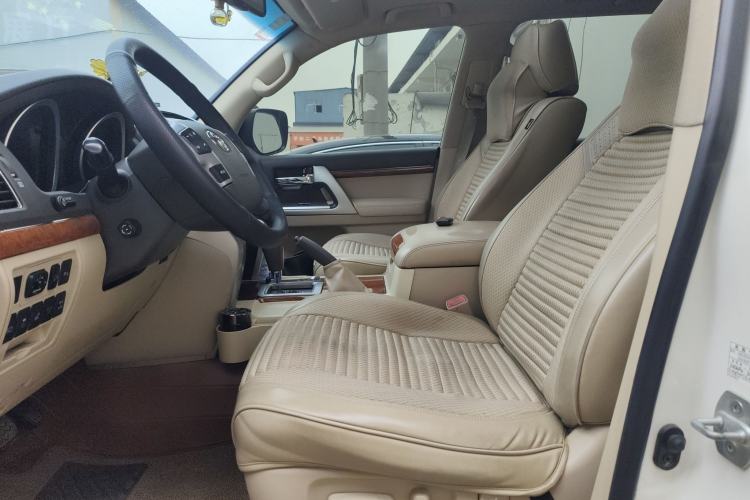 Used Toyota Land Cruiser 2012 4.6L Automatic VX-R