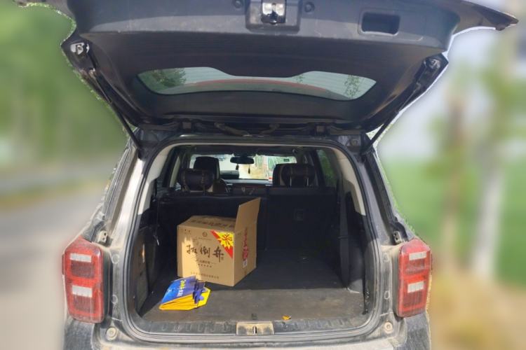 Used GAC Trumpchi GS8 2017 320T Two-Wheel Drive Luxury Smart Connectivity Version (7 Seats)
