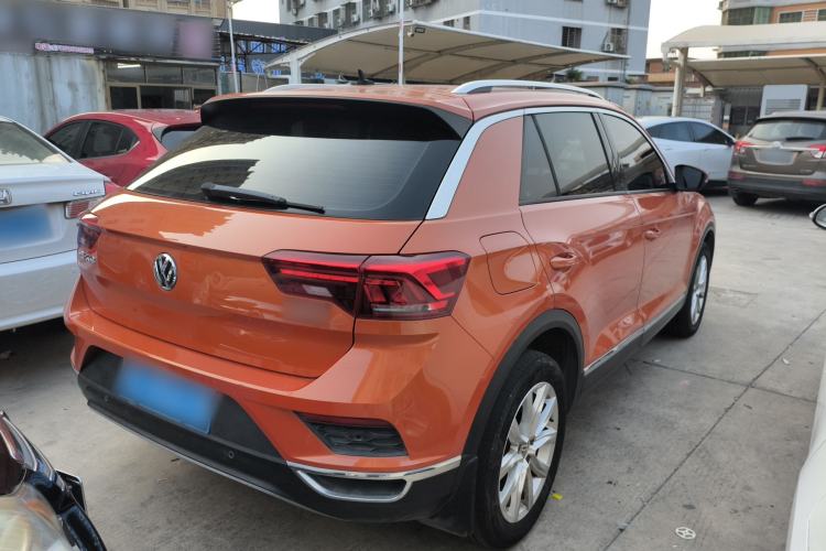 Used Volkswagen T-ROC 2018 230TSI DSG Two-Wheel Drive Advanced Version China V Standard Rear Right 45 Deg