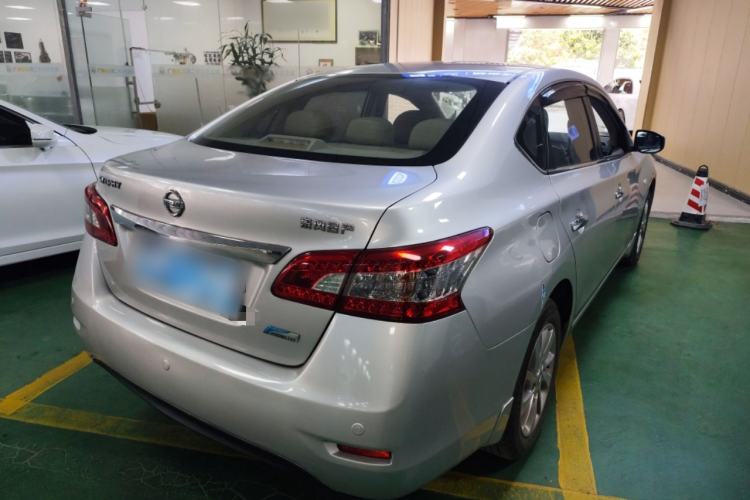 Used Nissan Sylphy 2014 1.6XV CVT Deluxe Edition
