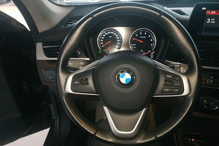 Used BMW X1 2020 sDrive25Li Leading Model