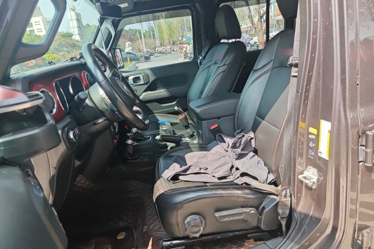 Used Jeep Wrangler 2021 2.0T Robin Hood Four-Door Edition
