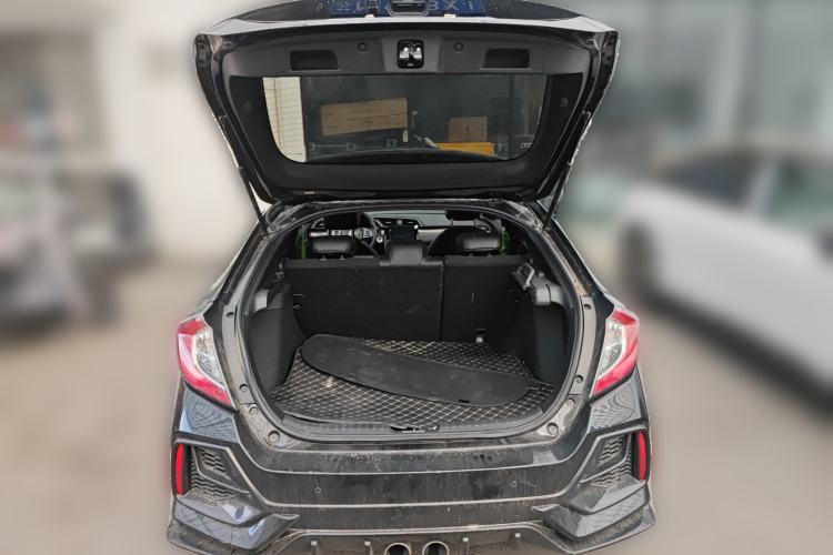 Used Honda Civic 2021 HATCHBACK 220TURBO CVT Trendy Cool Edition