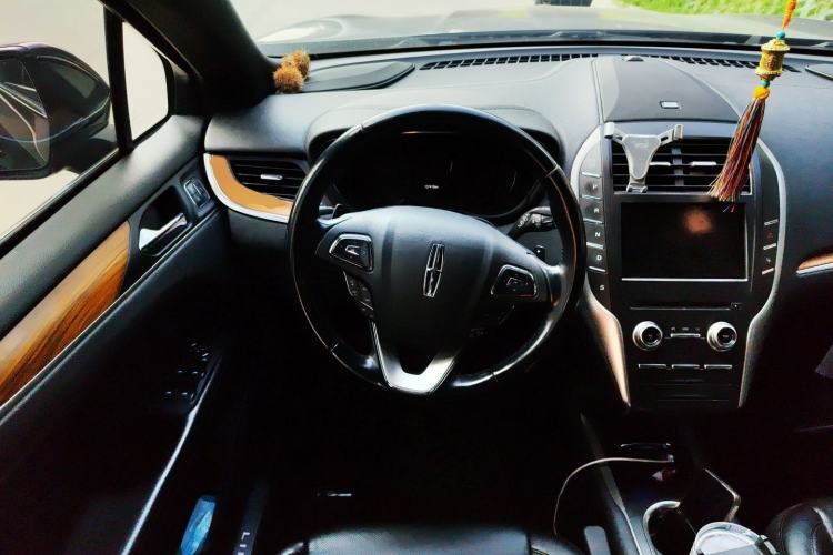 Used Lincoln MKC 2014 2.0T Two-Wheel-Drive Luxury Edition