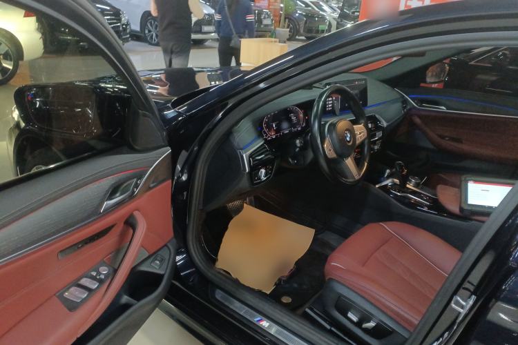 Used BMW 5 Series 2023 530Li Leading Model M Sport Package
