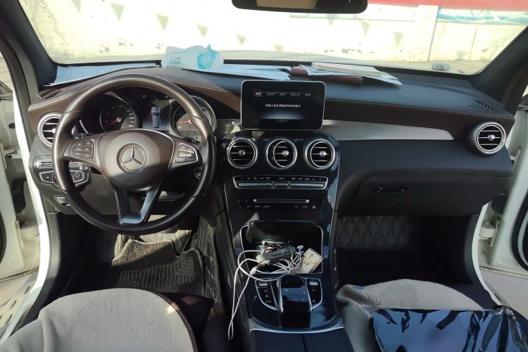 Used Mercedes-Benz GLC 2017 GLC 200 4MATIC
