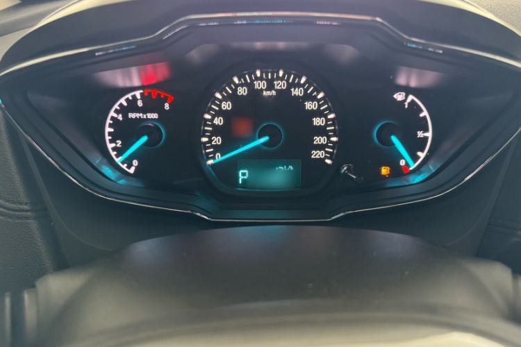 Used Ford Escort 2015 1.5L Automatic Fashion Model