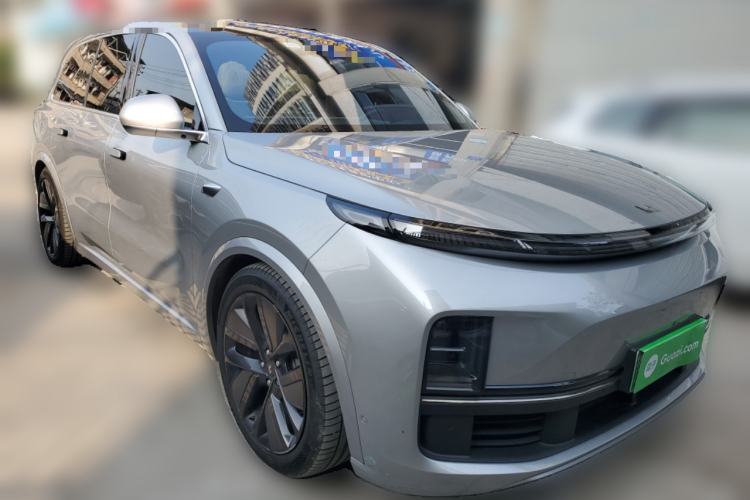 Used Li Auto L9 2023 Pro Model Front Right 45 Deg