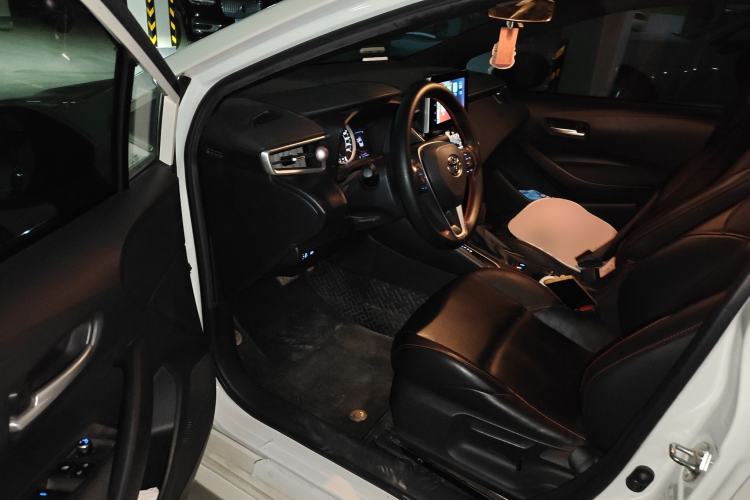 Used Toyota Levin 2019 185T CVT Luxury Edition China VI Standard
