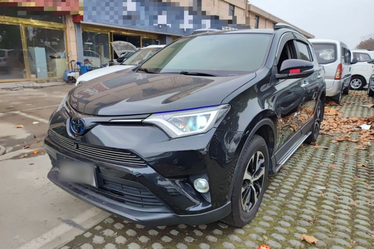 Used Toyota RAV4 2016 2.0L CVT Two-Wheel Drive Fashion Edition China V Standard