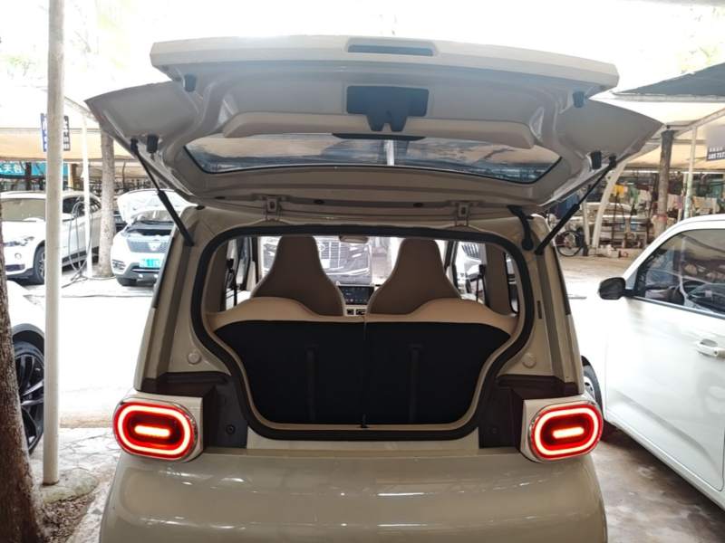 Used Wuling Hongguang MINIEV 2024 3rd Generation 215km Advanced Version — 18