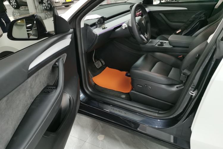 Used Tesla Model Y 2024 Rear-Wheel-Drive Version