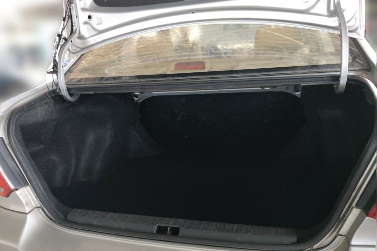 Used Toyota Corolla EX 2013 1.6L Automatic Excellence Edition Trunk