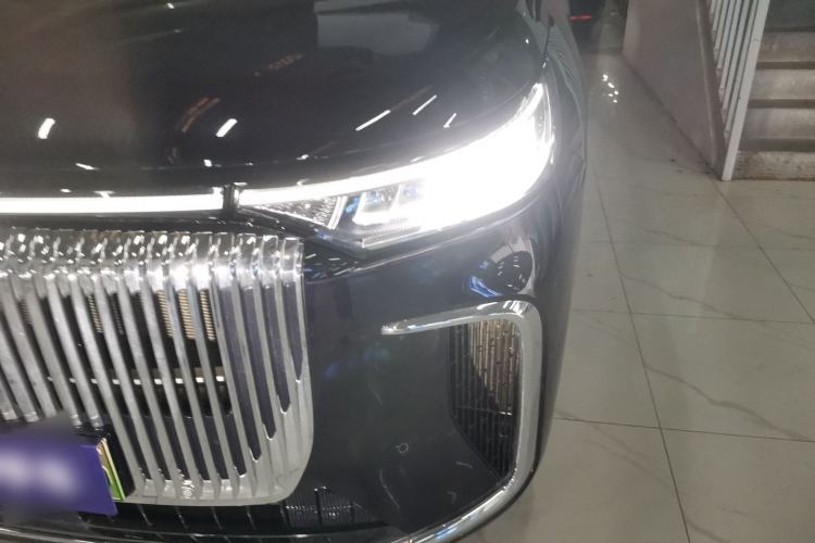 Used VOYAH Dream 2025 PHEV Four-Wheel Drive Prestige Kunpeng Edition