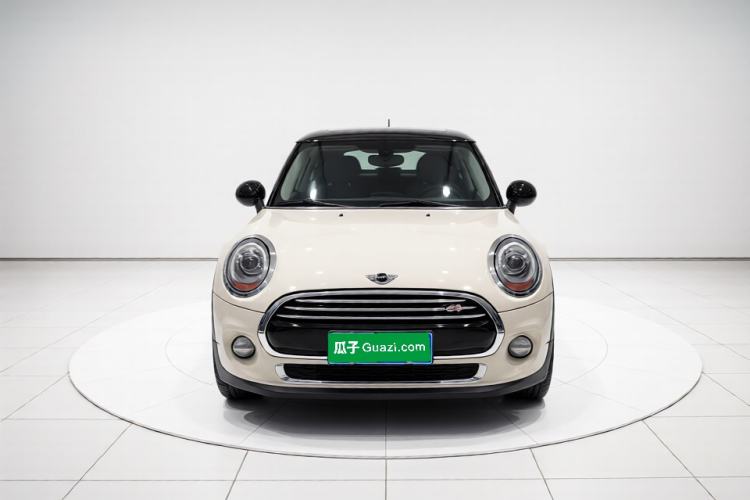 Used MINI 2016 1.5T COOPER Five-Door Edition Front