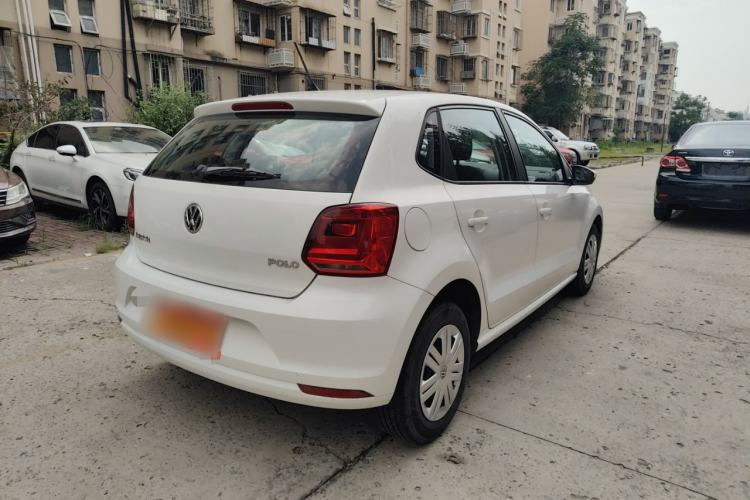 Used Volkswagen Polo 2016 1.4L Manual Fashion Model
