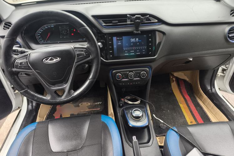 Used Chery New Energy Tiggo 3xe 2018 480 Comfort Edition Center Console
