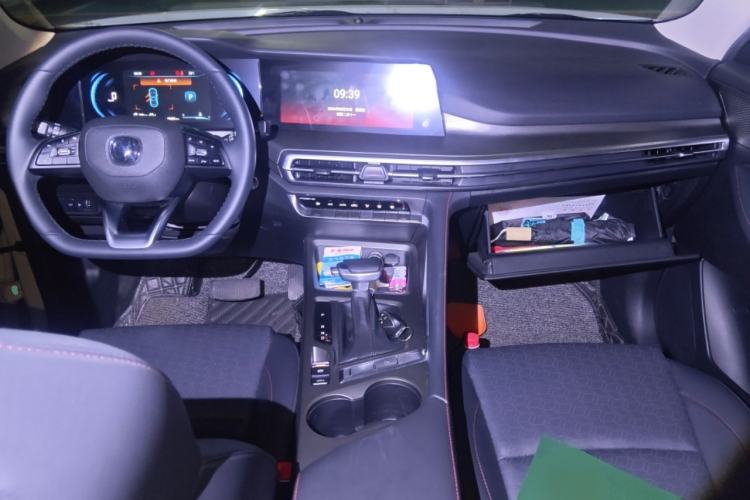 Used CHANGAN CS35PLUS 2021 Blue Whale NE 1.4T DCT Prestige Model