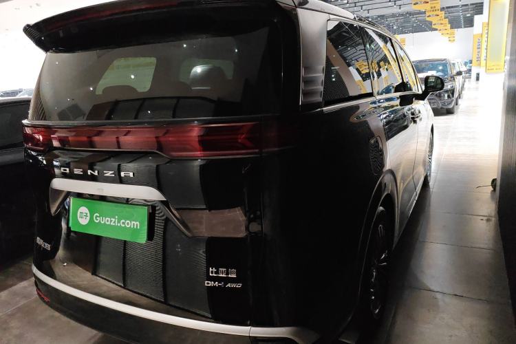 Used Denza D9 2022 DM-i 970 Four-Wheel Drive Flagship Model