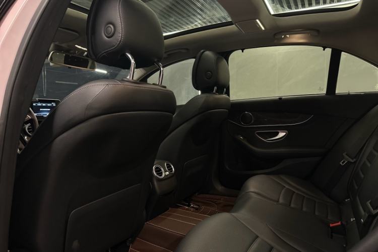 Used Mercedes-Benz C-Class 2015 C 200 L 4MATIC