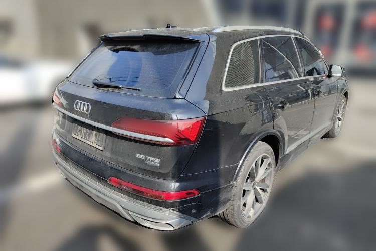 Used Audi Q7 2021 55 TFSI quattro S line Sport model Rear Right 45 Deg