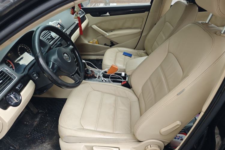 Used Volkswagen Passat 2014 1.8TSI Automatic Prestige Edition Left Front Seat