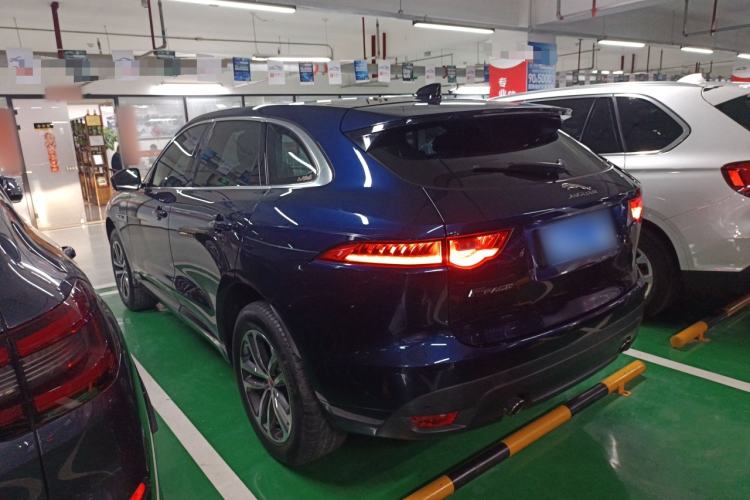 Used Jaguar F-PACE 2016 2.0T Two-Wheel-Drive R-Sport Sport Edition
