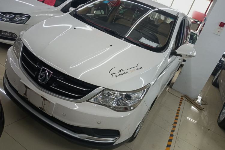 Used Baojun 730 2016 1.5L Manual Value Edition 7 Seats China V Emission Standard