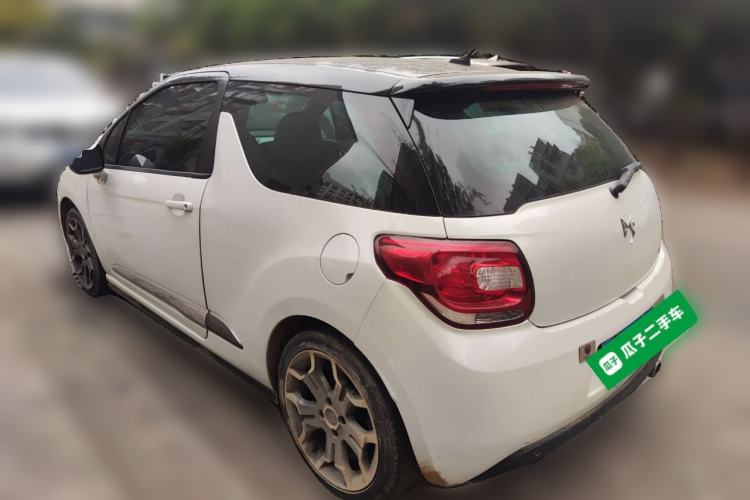 Used DS 3 2012 1.6L Supreme Edition

