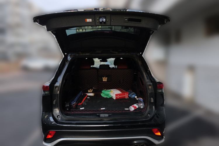 Used Toyota Crown Kluger 2023 2.5L HEV Four-Wheel Drive Flagship Edition Trunk