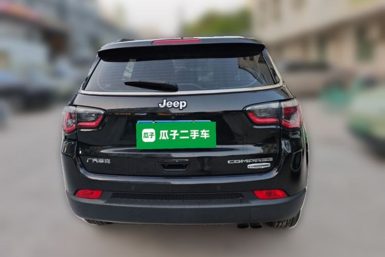 Used Jeep Compass 2017 200T Automatic Family Edition
