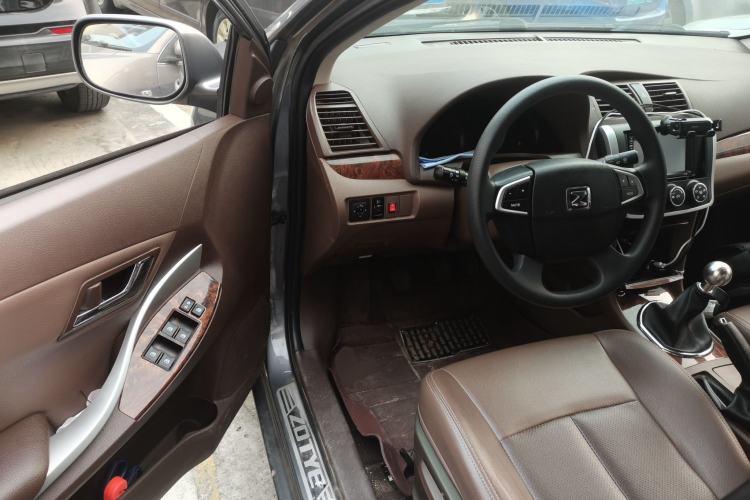Used Zotye Z300 2014 1.5L Urban Edition Manual Luxury Model
