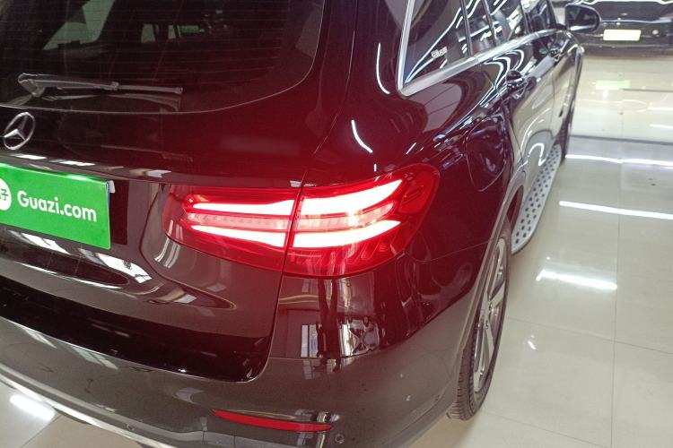 Used Mercedes-Benz GLC 2017 GLC 260 4MATIC Luxury Model