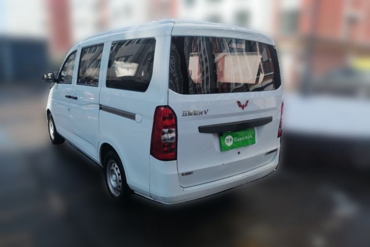 Used Wuling Rongguang V 2015 1.2L Practical Model
