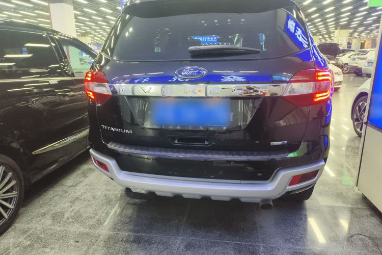 Used Ford Everest 2016 2.0T Gasoline Automatic 4x4 Flagship Edition Rear