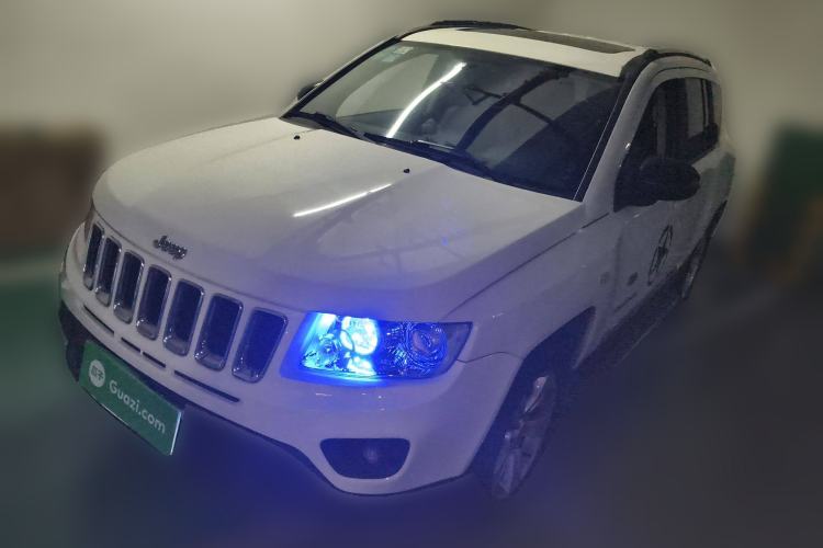 Used Jeep Compass 2013 2.0L two-wheel drive sport version