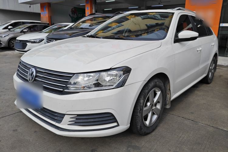 Used Volkswagen Gran Lavida 2015 1.6L Automatic Fashion Edition