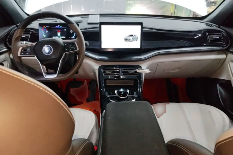 Used BYD Qin PLUS 2024 HONOR Edition DM-i 55KM Leading Model
