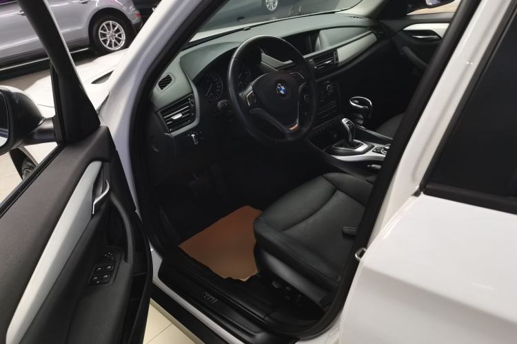 Used BMW X1 2014 sDrive18i Leading Model Left Front Seat