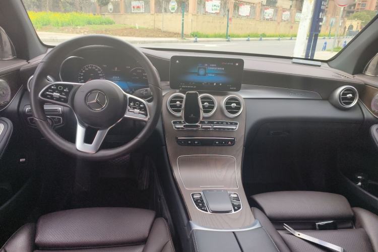 Used Mercedes-Benz GLC 2022 Second Facelift GLC 260 L 4MATIC Luxury Edition
