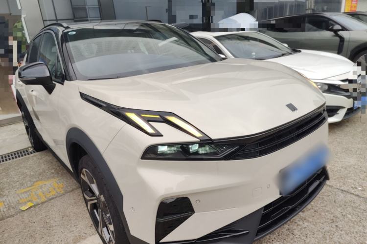 Used Lynk & Co 06 2025 Renew 1.5T Halo Front Right 45 Deg