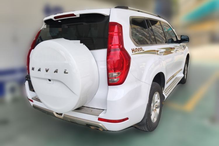 Used Haval H9 2015 2.0T Four-Wheel Drive Luxury 7-Seater Rear Right 45 Deg