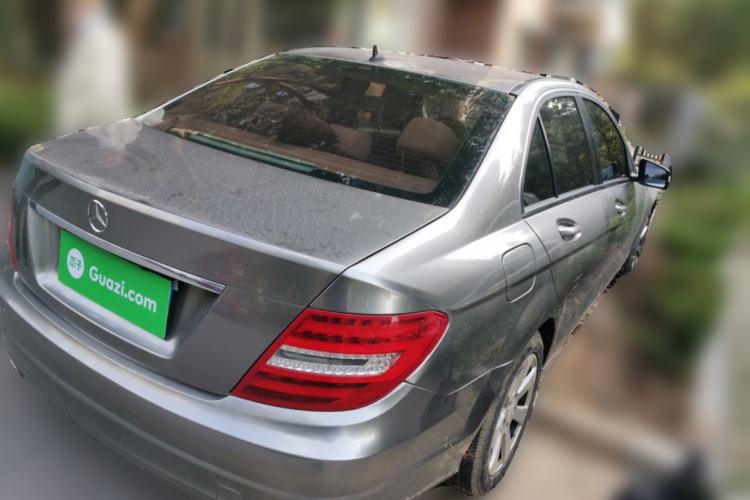 Used Mercedes-Benz C-Class 2011 C 180K Classic model
