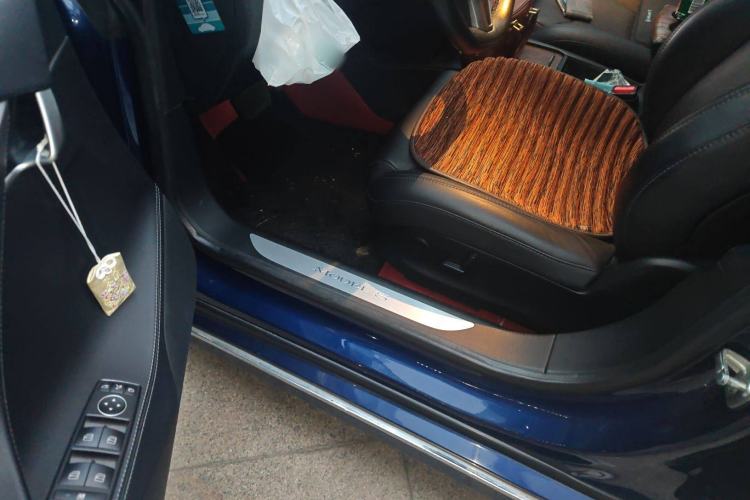 Used Tesla Model S 2017 S 75D Standard Range Edition Driver Seat