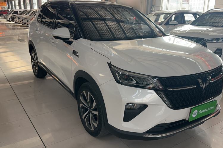 Used Wuling Asta 2022 2.0L DHT Electric-Speed Version