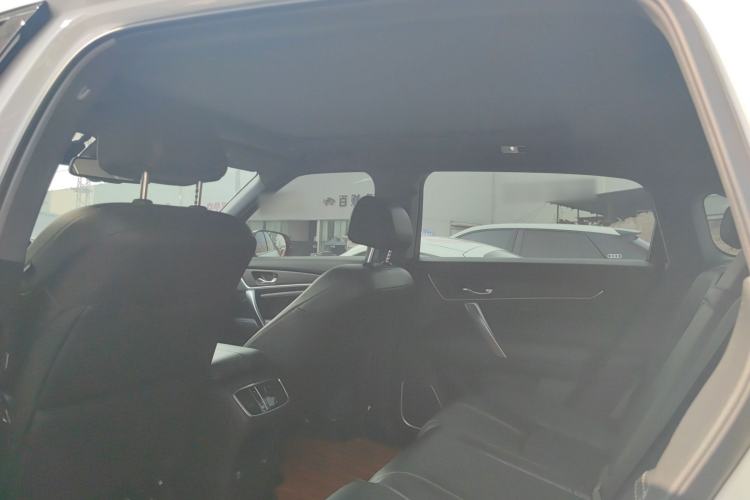 Used Honda UR-V 2020 240TURBO Front-Wheel Drive Elegant Edition
