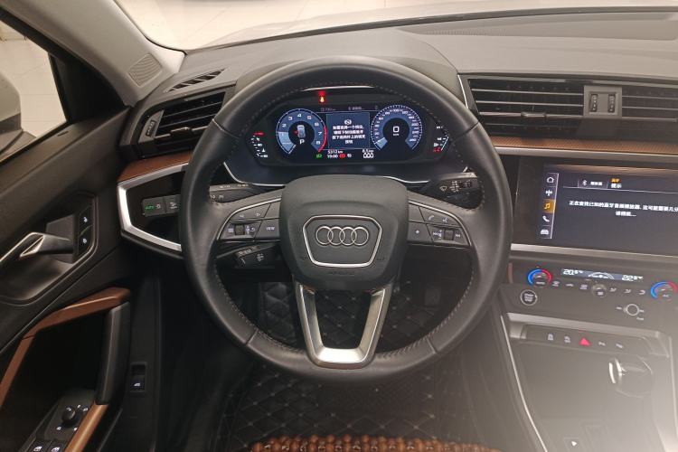 Used Audi Q3 2021 35 TFSI Fashionable and Elegant Model