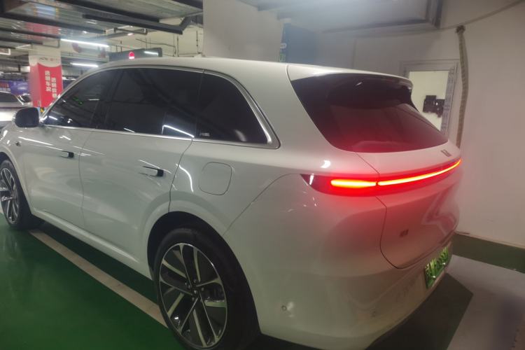 Used Li Auto L6 2024 Pro Model Rear Left 45 Deg