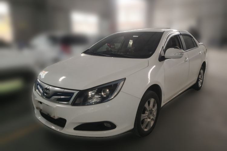 Used BYD e5 2017 300 Prestige Edition